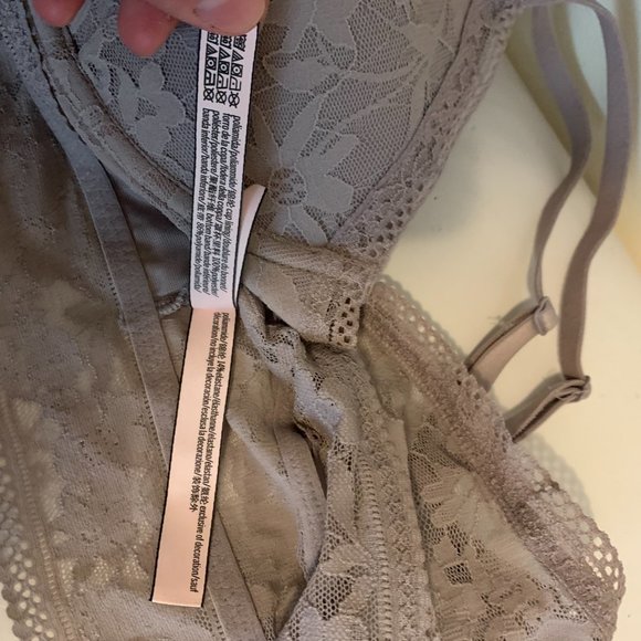 Victoria Secret Gray Lace Bralette Brassiere - Medium - Picture 7 of 7